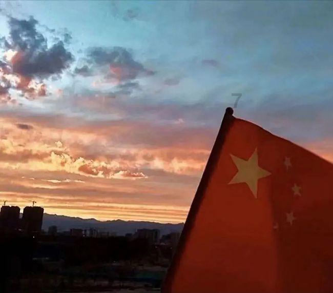救援金发公主