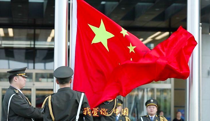 “今年合作社分红钱又多了”