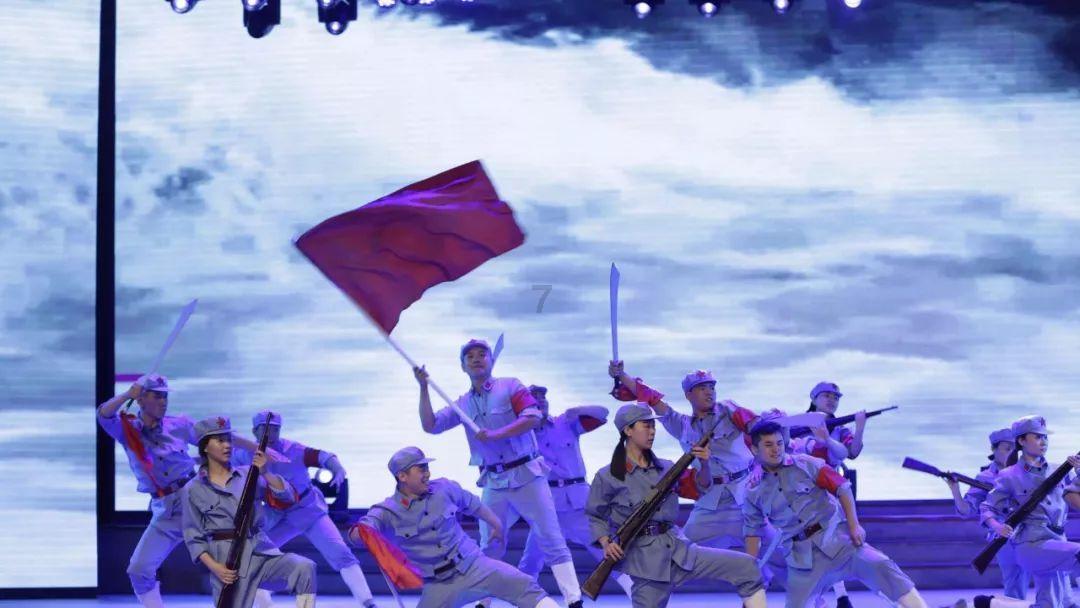醋精没稀释就拖地会怎么样？游戏画面