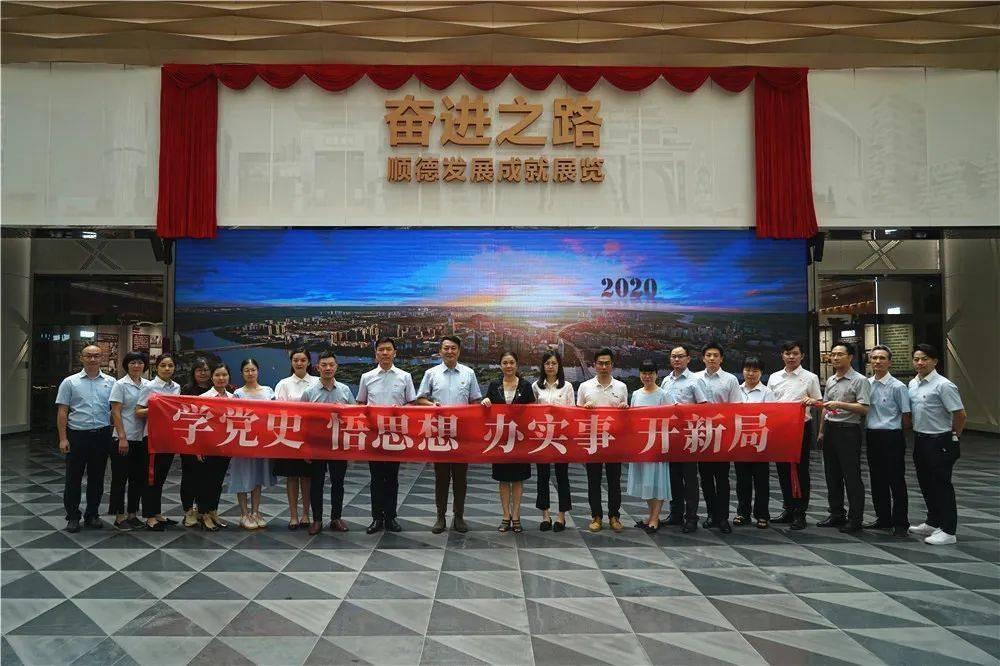 近五年跑回台湾的多位明星，霍建华放弃事业，Ella回台两年，还有谁？游戏画面